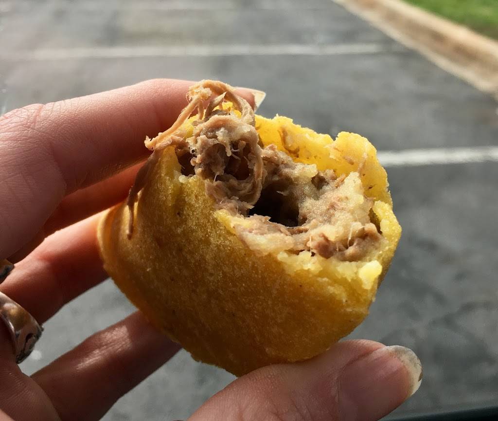 Go-Go Empanadas Inc. | restaurant | 11229 E Independence Blvd Suite C, Matthews, NC 28105, USA | 9802452686 OR +1 980-245-2686