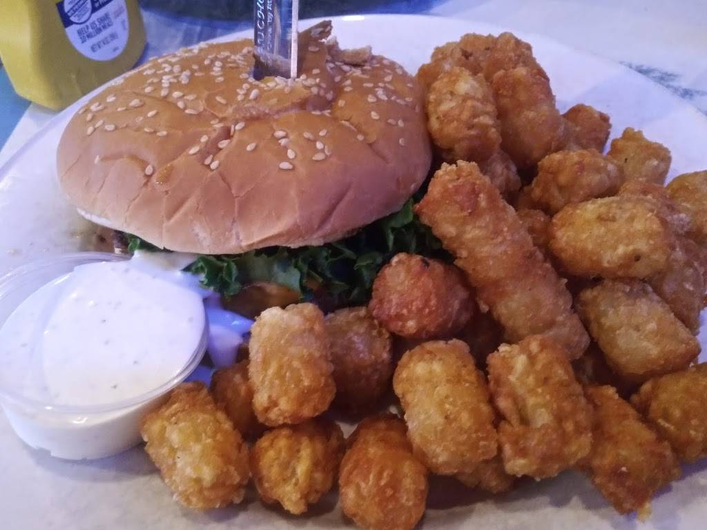 Bills Steak House & Lounge | restaurant | 10227 NE Sandy Blvd, Portland, OR 97220, USA | 5032530614 OR +1 503-253-0614