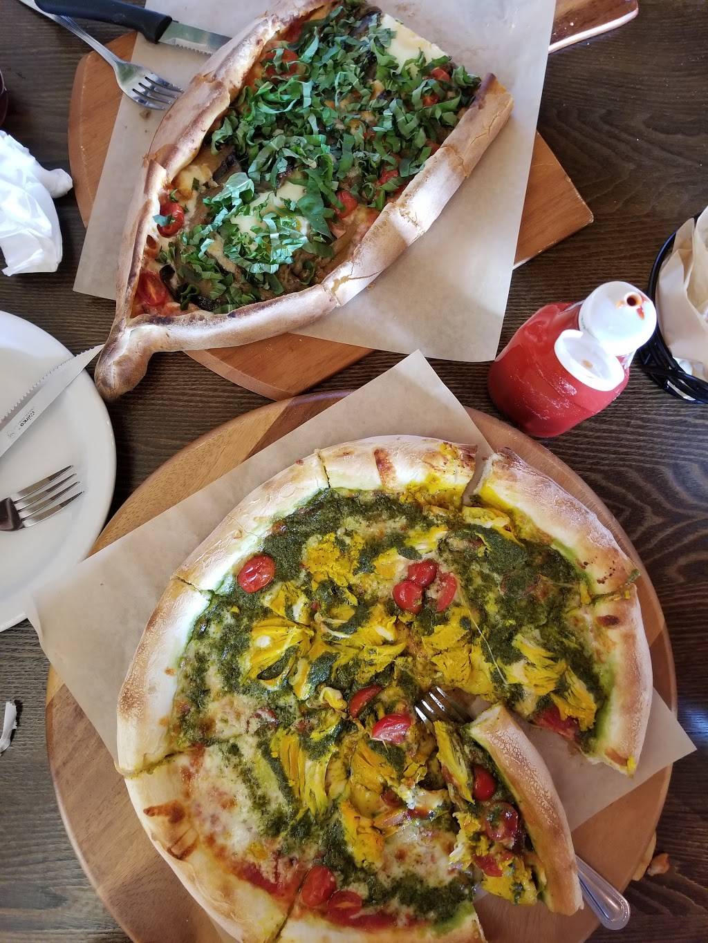 Mega Grille | restaurant | 11028 Washington Blvd, Culver City, CA 90232, USA | 4242988135 OR +1 424-298-8135