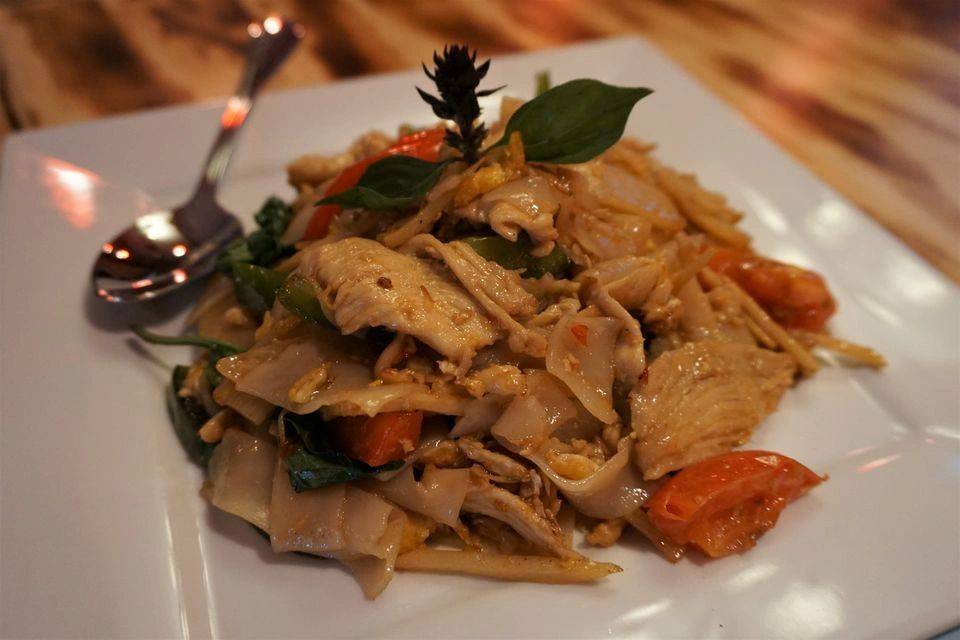 Thai Thai Cuisine | restaurant | 3138 Erie Blvd E, Syracuse, NY 13214, USA | 3158027660 OR +1 315-802-7660