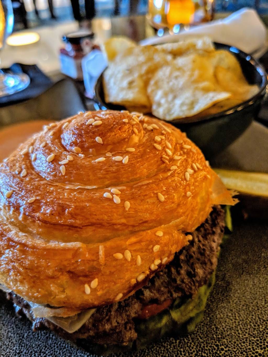 Oscars Brasserie | restaurant | 14200 Bonnet Creek Resort Ln c, Orlando, FL 32821, USA | 4075975400 OR +1 407-597-5400