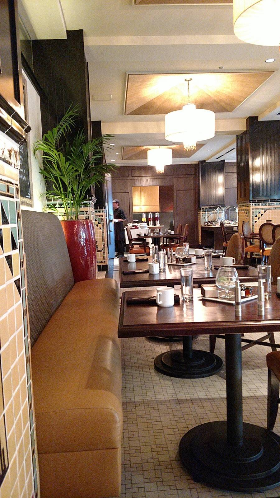 Park Avenue Grill | restaurant | 1 Park Ave, Oklahoma City, OK 73102, USA | 4057028444 OR +1 405-702-8444