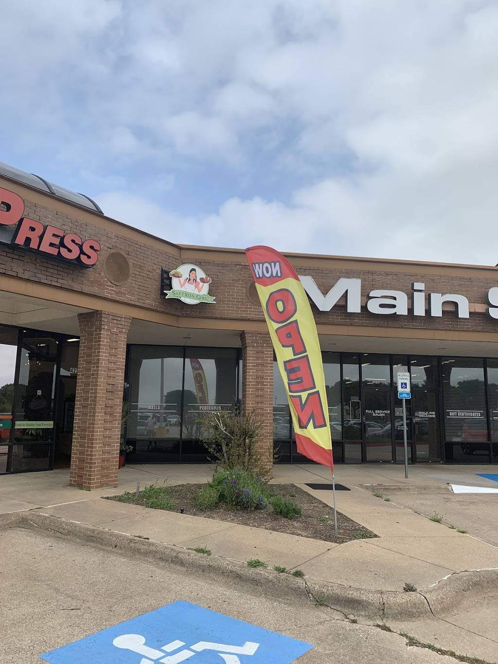 Saffron Girl | restaurant | 1565 W Main St, Lewisville, TX 75067, USA | 4694515985 OR +1 469-451-5985