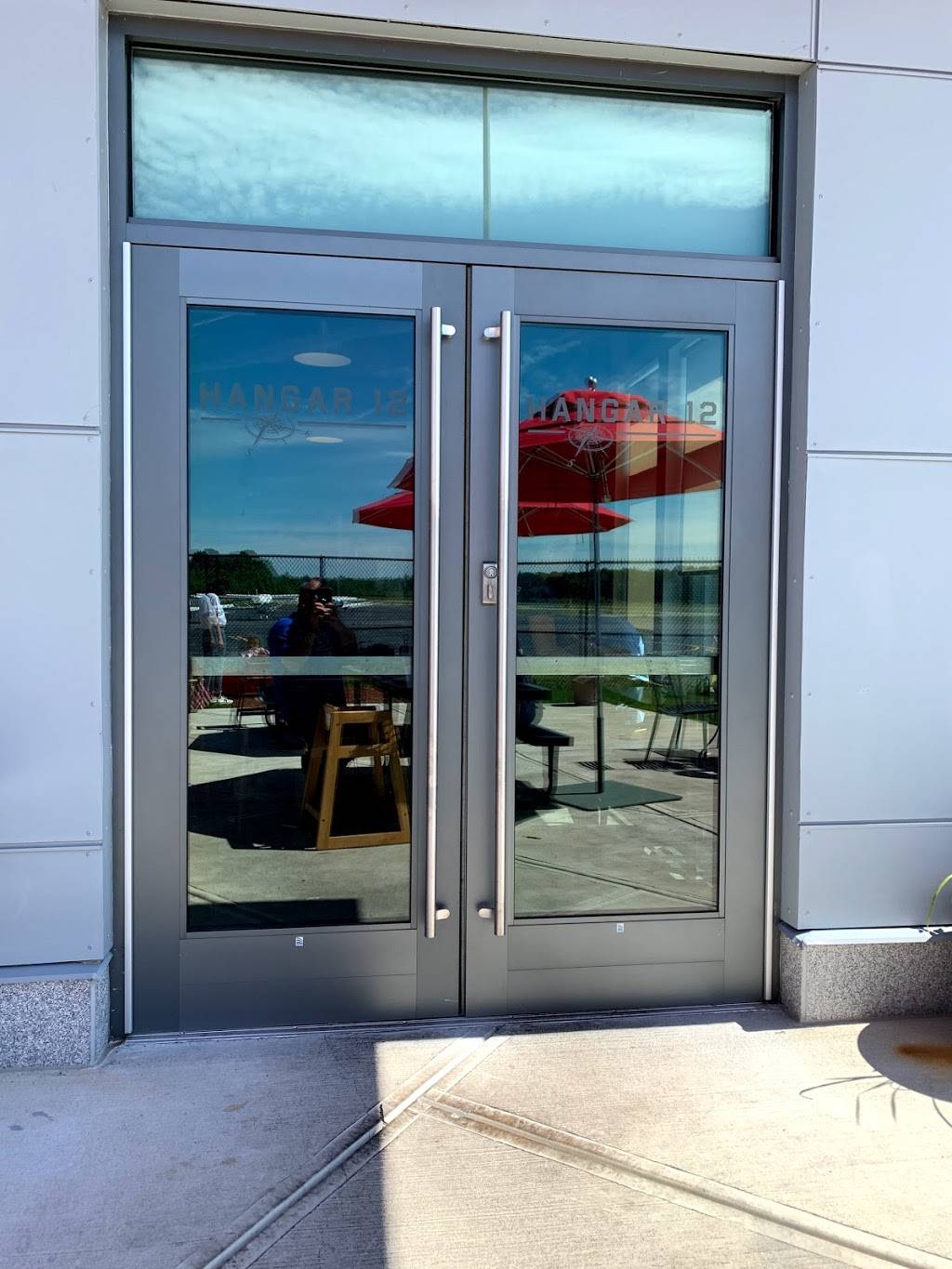 Hangar 12 Restaurant | restaurant | 265 Fruit St, Mansfield, MA 02048, USA | 7742844782 OR +1 774-284-4782