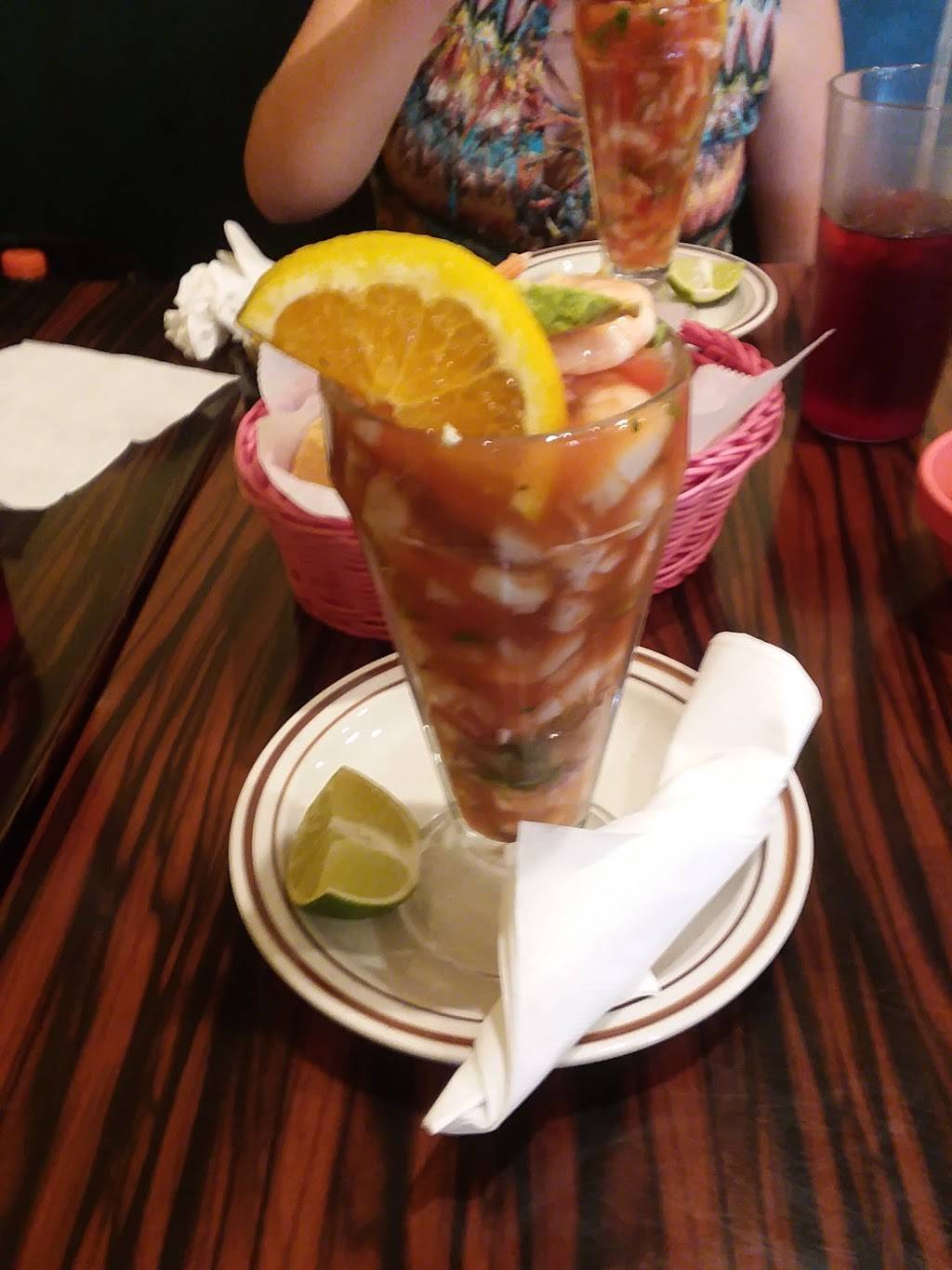 El Cazador | restaurant | 1108 E Lake Mead Blvd, North Las Vegas, NV 89030, USA | 7026399010 OR +1 702-639-9010