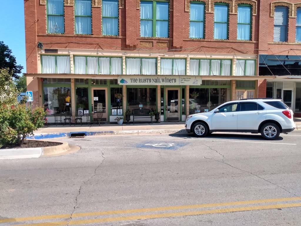 Rusty Nail Winery | restaurant | 218 W Muskogee Ave, Sulphur, OK 73086, USA | 5806228466 OR +1 580-622-8466