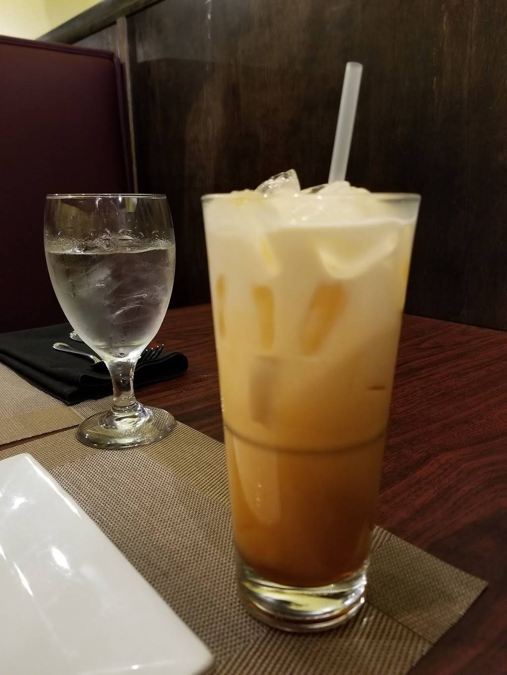 Tuptim Thai | restaurant | 2121 N Rock Rd #300, Wichita, KS 67206, USA | 3167682550 OR +1 316-768-2550