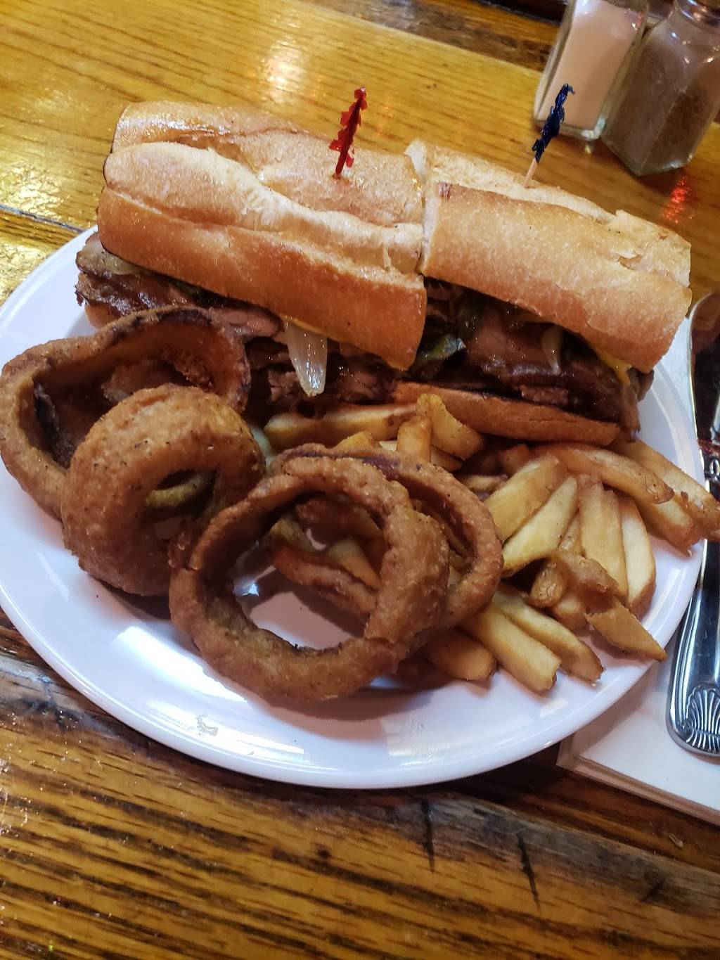 The White Horse Tavern - Financial District | restaurant | 25 Bridge St, New York, NY 10004, USA | 2126689046 OR +1 212-668-9046