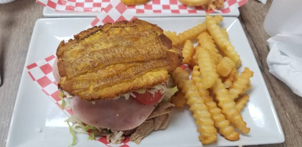 Arepa Xpress | restaurant | 4334 Farm to Market 2920 #170, Spring, TX 77388, USA | 7133895930 OR +1 713-389-5930