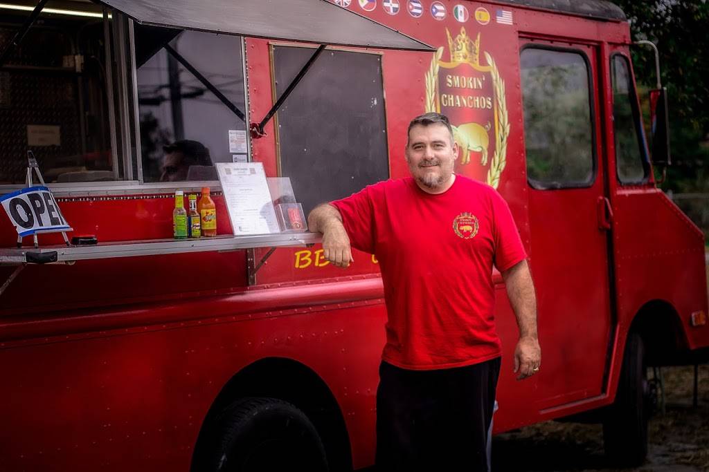 Smokin Chanchos | restaurant | 2608 Ralph Rd, Lakeland, FL 33801, USA | 8635135206 OR +1 863-513-5206