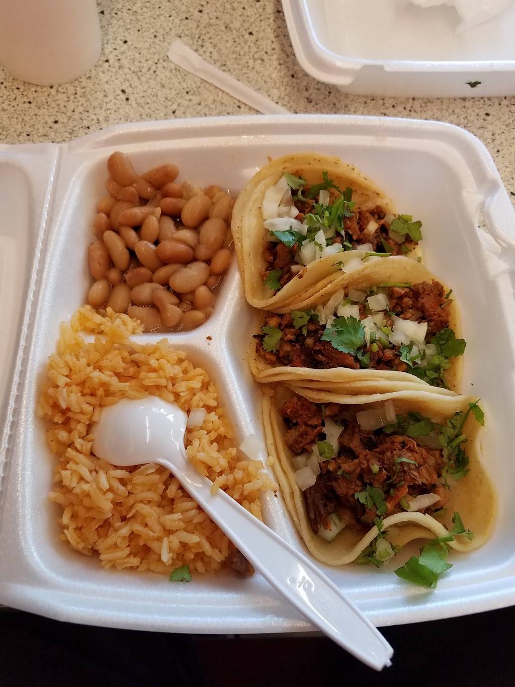 Taqueria Guadalupana | restaurant | 820 E Mission Blvd, Pomona, CA 91766, USA | 9096293131 OR +1 909-629-3131