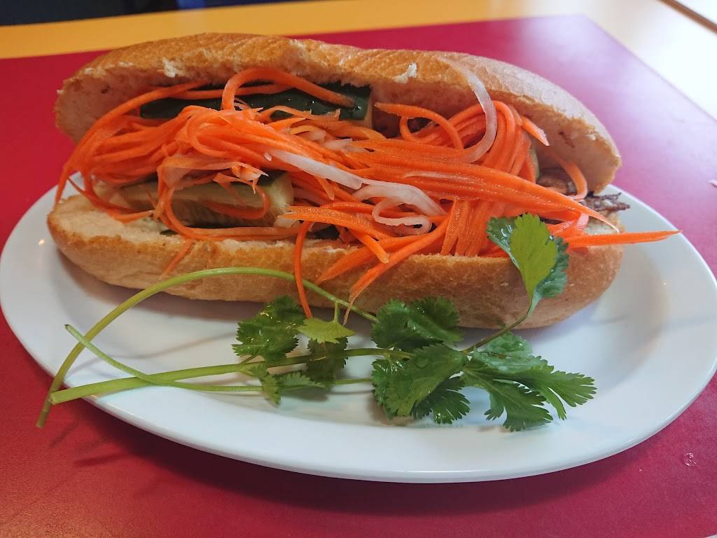 Mai Phở | restaurant | 9454 SW Allen Blvd, Beaverton, OR 97005, USA | 5032930030 OR +1 503-293-0030