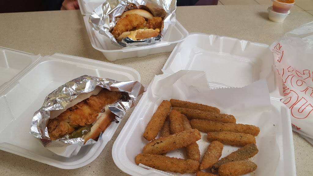 Palace Chicken | restaurant | 248 W Ardice Ave, Eustis, FL 32726, USA | 3526027746 OR +1 352-602-7746