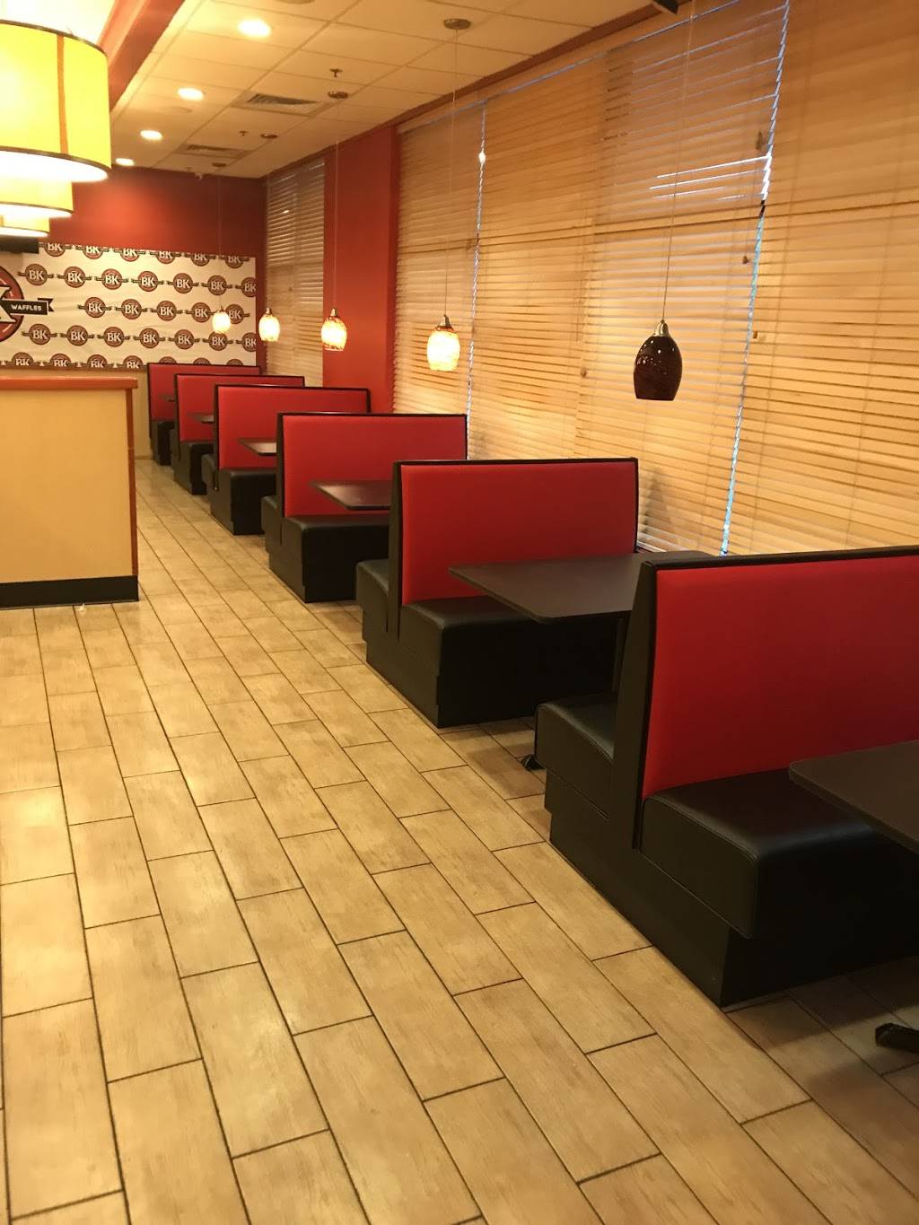 BK’ Chicken and Waffles New Haven | restaurant | 1467 Whalley Ave, New Haven, CT 06515, USA | 2037453781 OR +1 203-745-3781