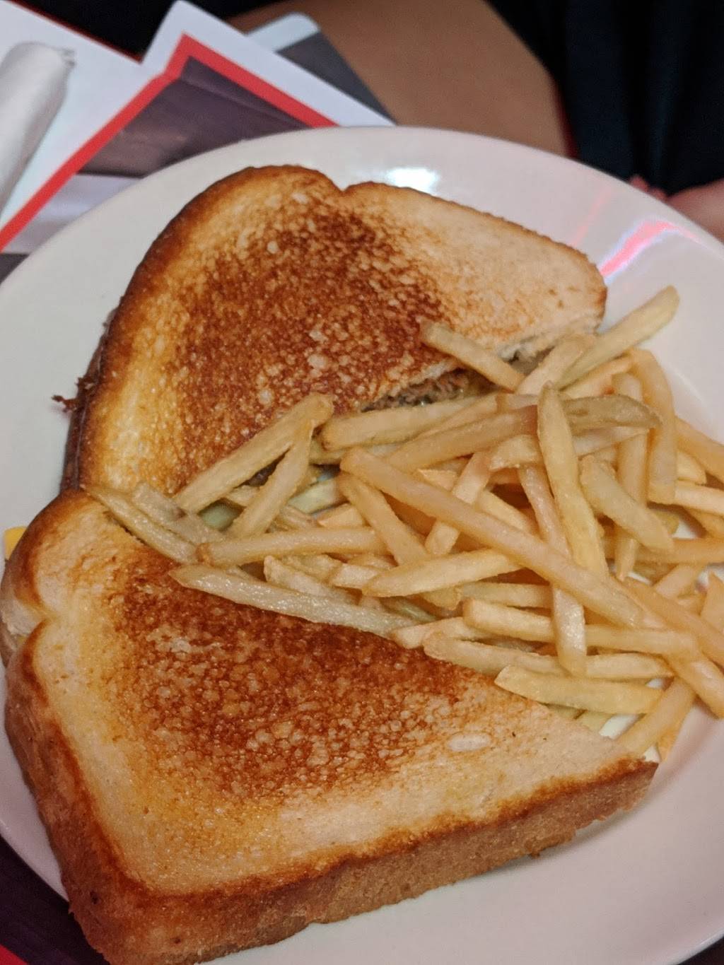 Steak n Shake | restaurant | 10650 US-441, Leesburg, FL 34788, USA | 3522531190 OR +1 352-253-1190