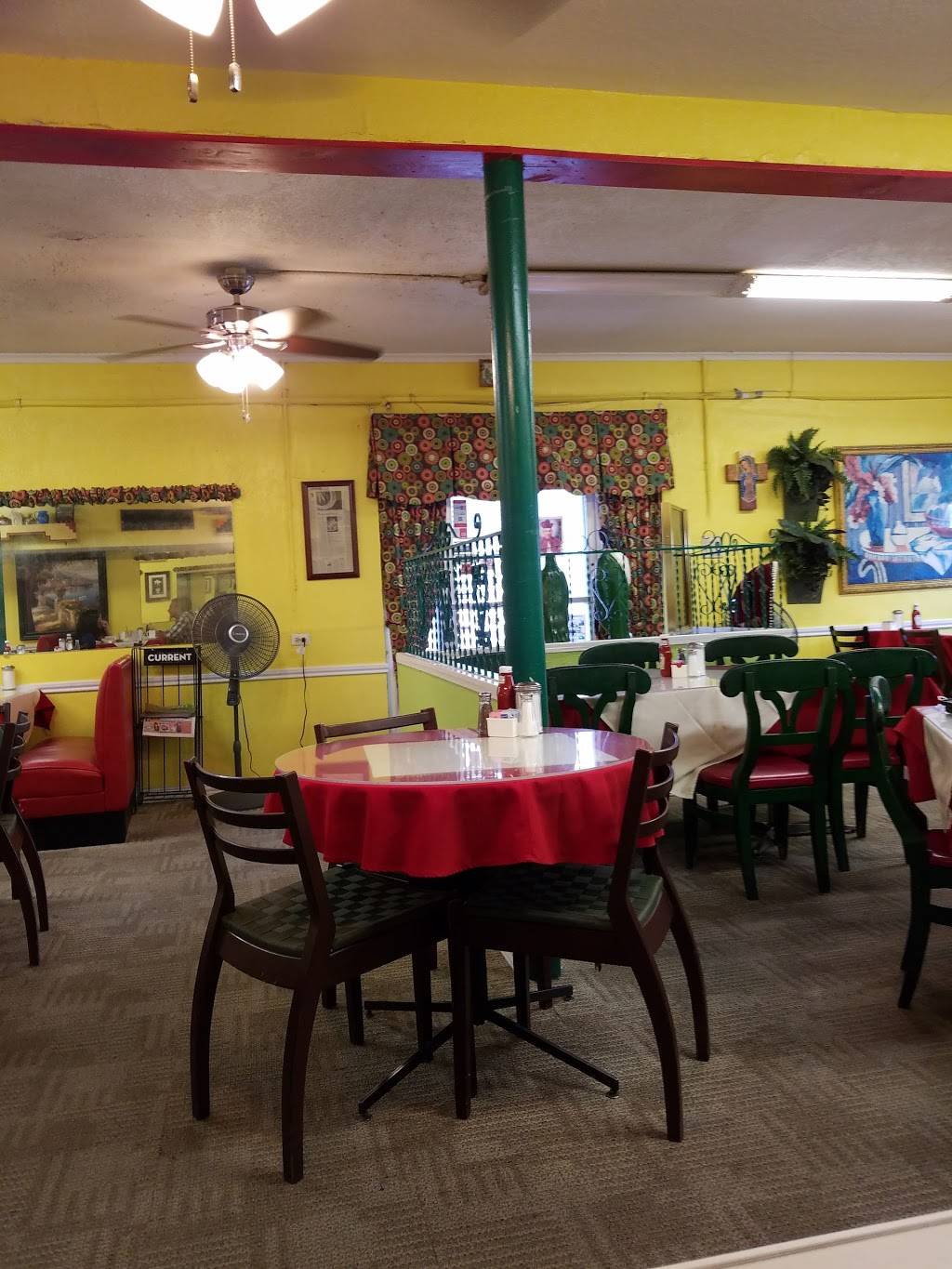 Leticias Mexican Restaurant | restaurant | 1922 N Zarzamora St, San Antonio, TX 78201, USA | 2107371134 OR +1 210-737-1134