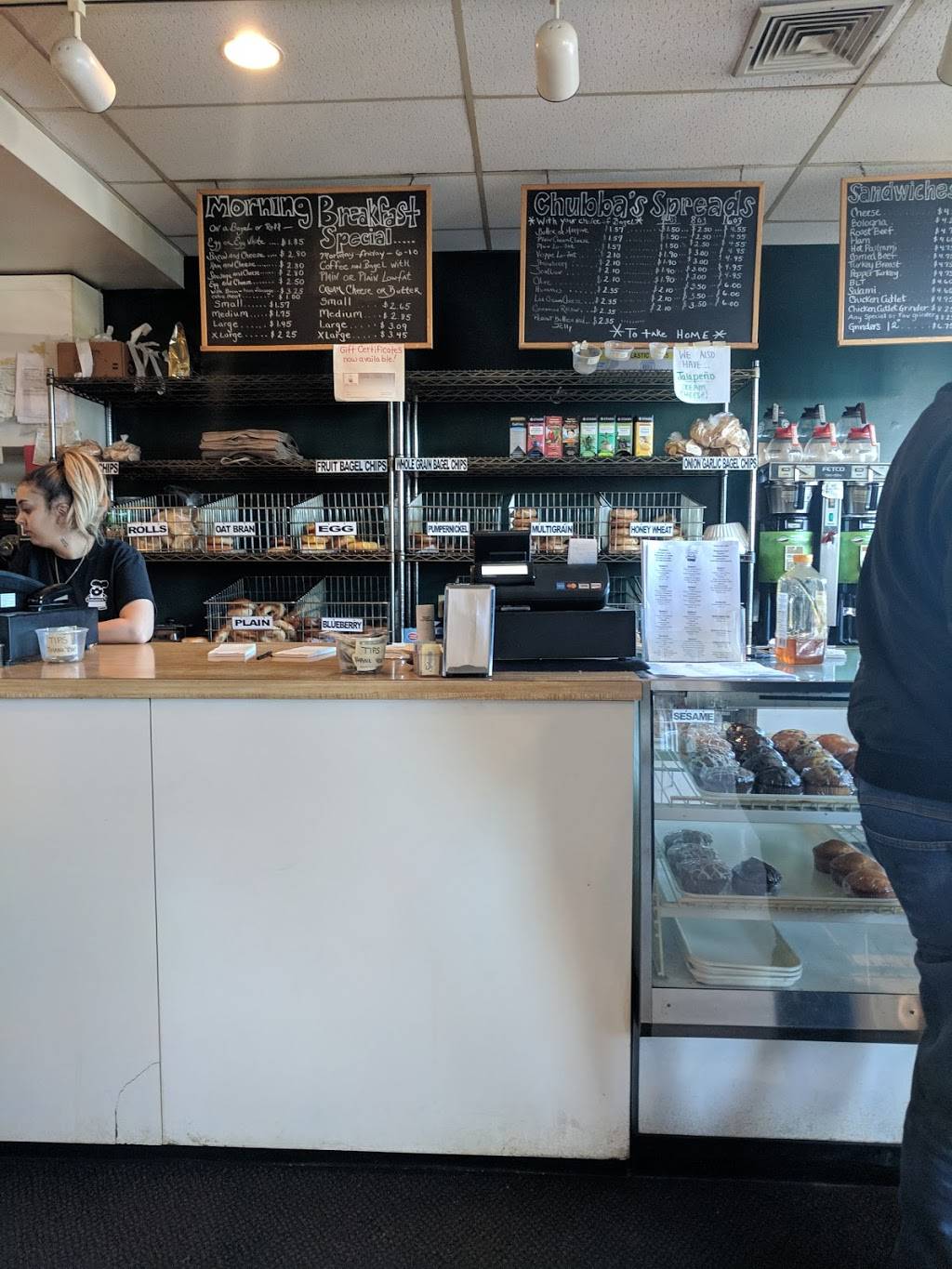 Chubbas Bagelry | restaurant | 1044 Main St, Watertown, CT 06795, USA | 8602744900 OR +1 860-274-4900
