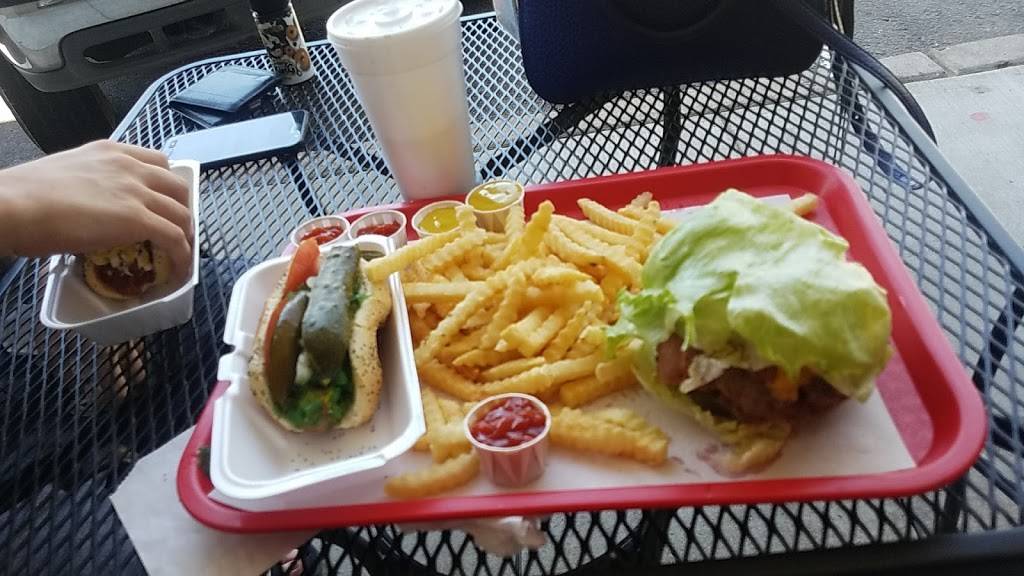 Johnnys Burgers & Dogs | restaurant | 3141 S McClintock Dr #13, Tempe, AZ 85282, USA | 4807553833 OR +1 480-755-3833