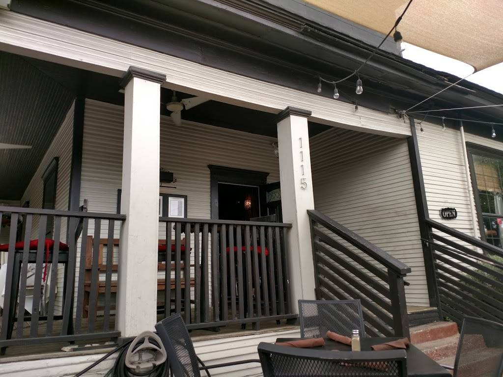 Victor Hugos Dining and Bar | restaurant | 1303, 1115 N Beckley Ave, Dallas, TX 75203, USA | 2142386797 OR +1 214-238-6797