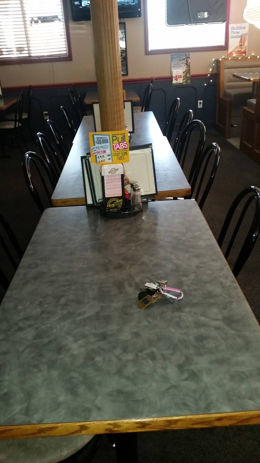 Horse Shoe Lounge | restaurant | 10100 W Grand River Rd, Fowlerville, MI 48836, USA | 5172239886 OR +1 517-223-9886