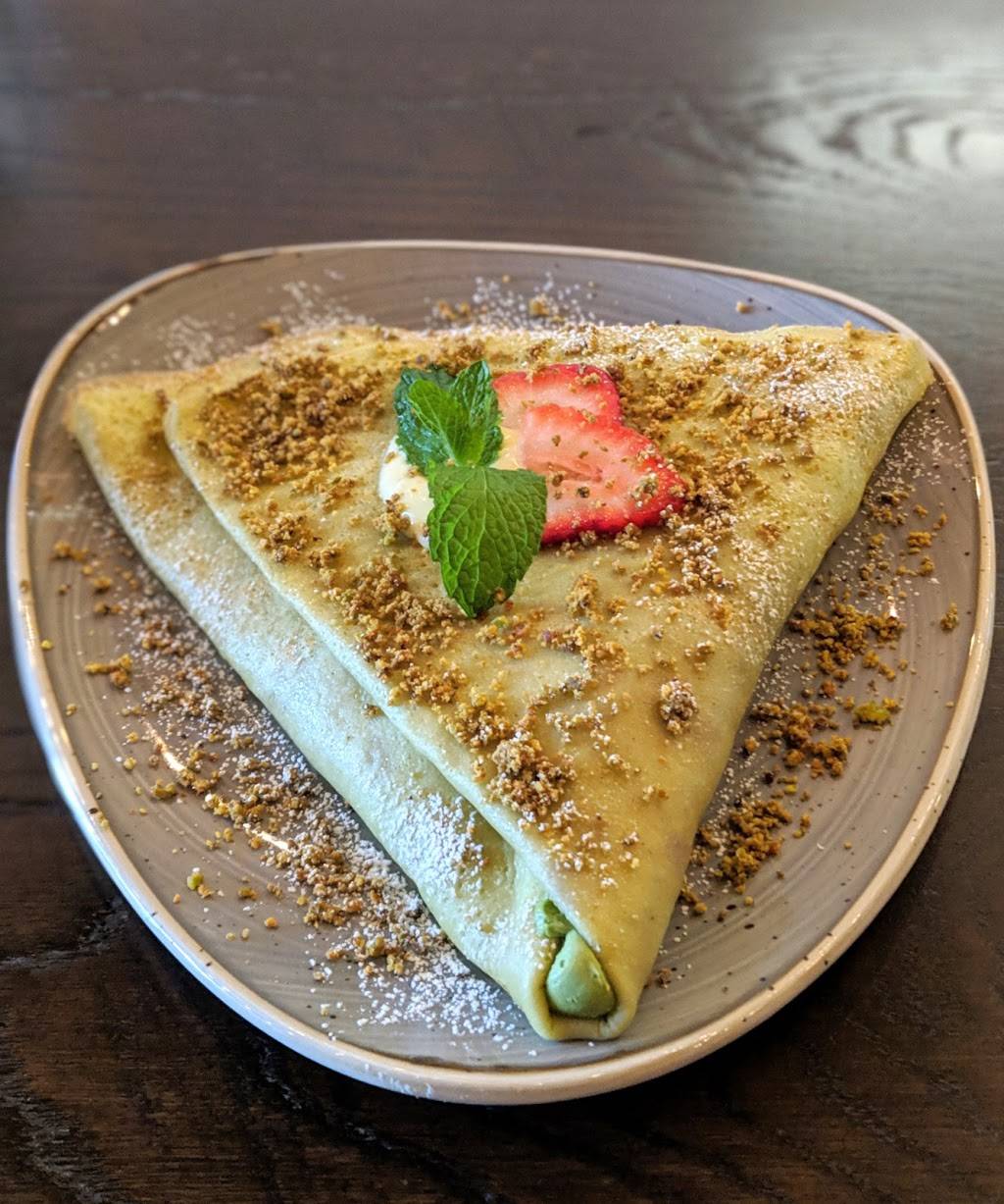 The Crepe Shop | cafe | 2928 N Broadway, Chicago, IL 60657, USA | 7738570018 OR +1 773-857-0018