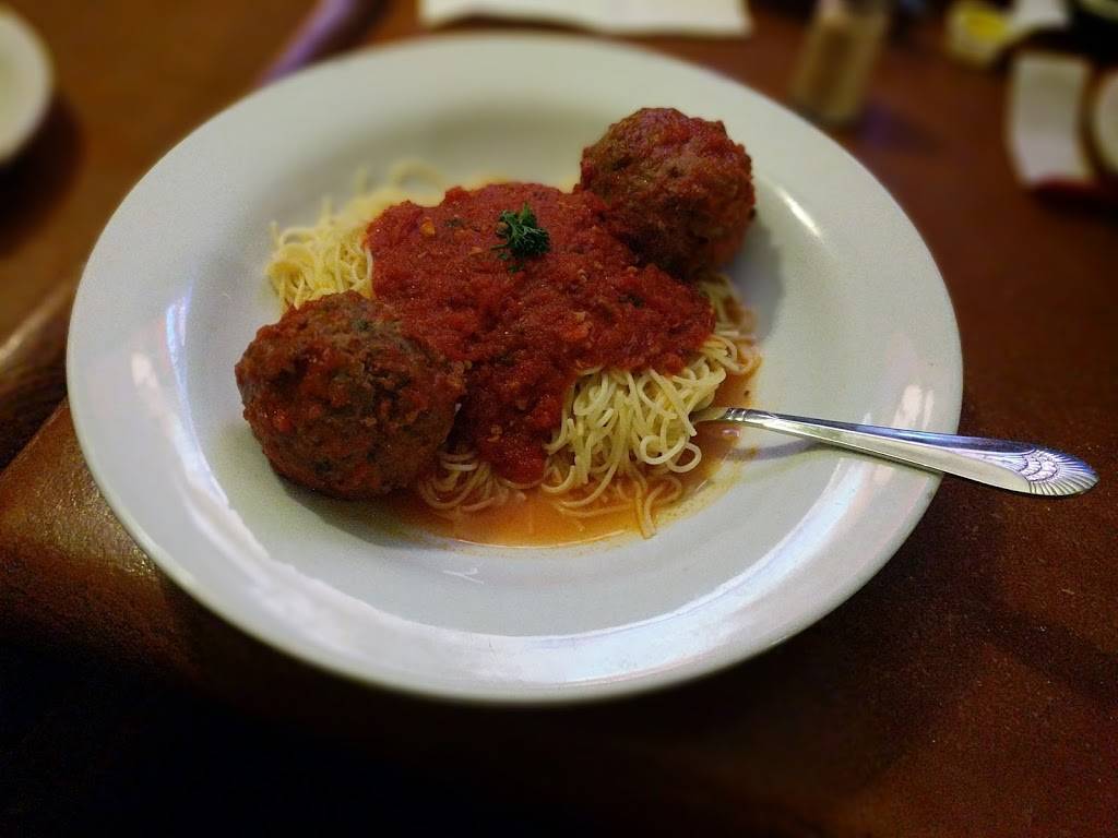 Bambinos Italian Restaurant and full bar | restaurant | 1895 Farm Bureau Rd, Concord, CA 94519, USA | 9256876363 OR +1 925-687-6363