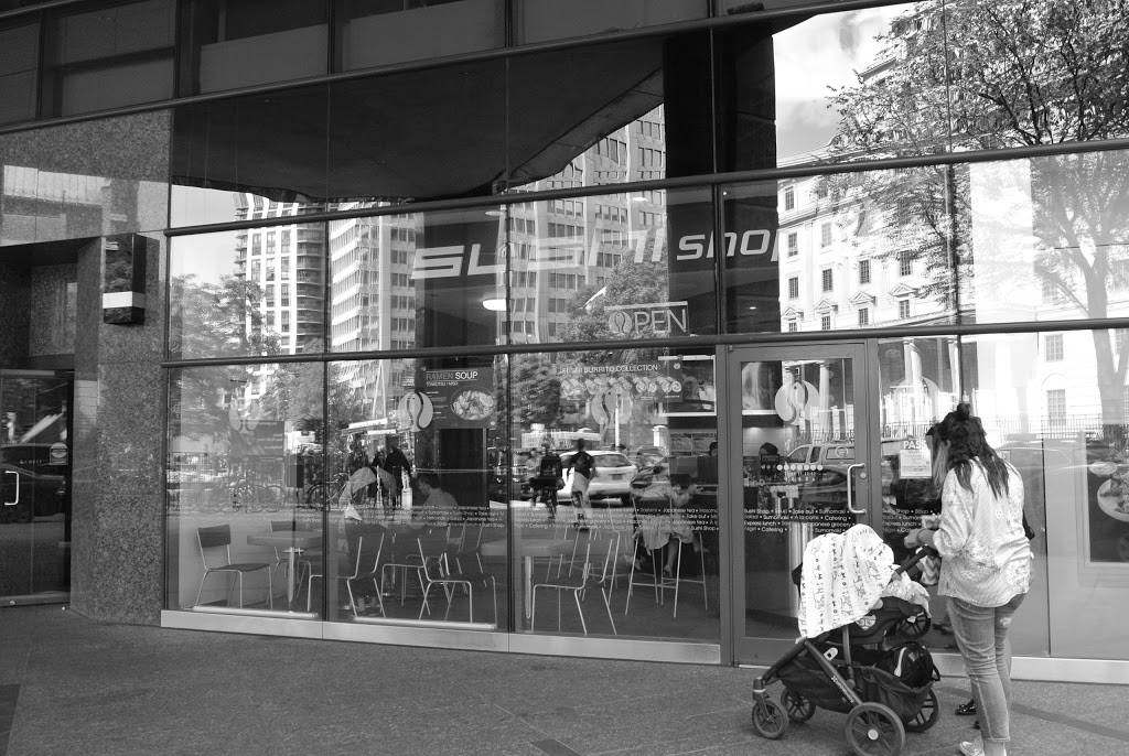 Sushi Shop | restaurant | 175 Bloor St E, Toronto, ON M4W 3R8, Canada | 4169210057 OR +1 416-921-0057