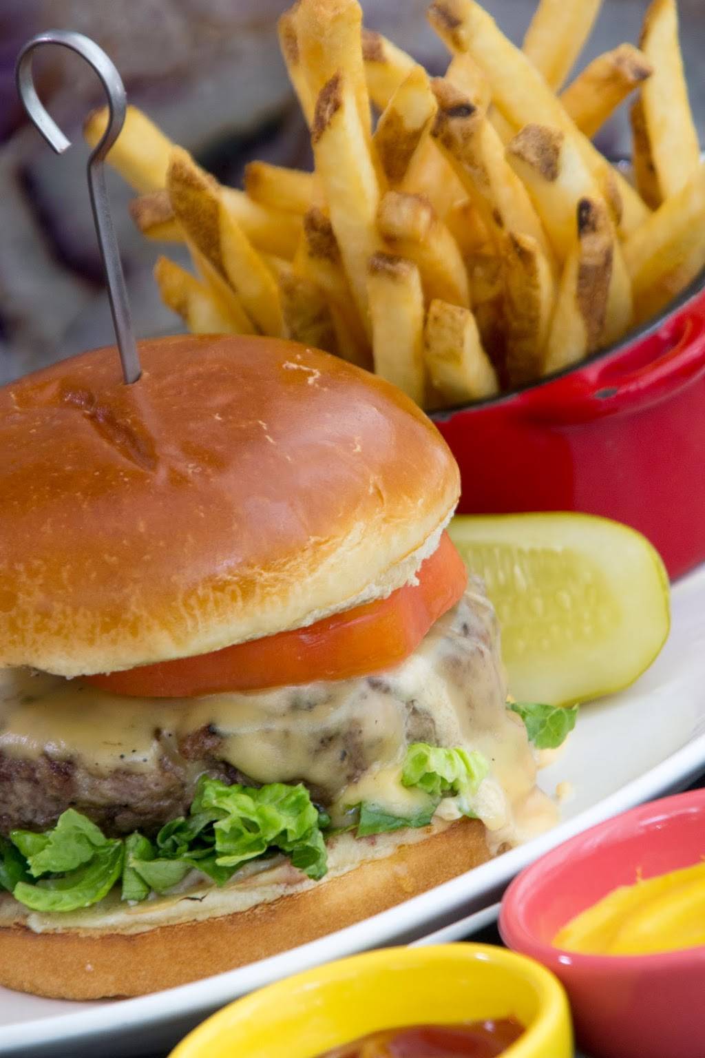 Overture Restaurant & Gallery Lounge | restaurant | 1255 N Palm Ave #5603, Sarasota, FL 34236, USA | 9413160808 OR +1 941-316-0808