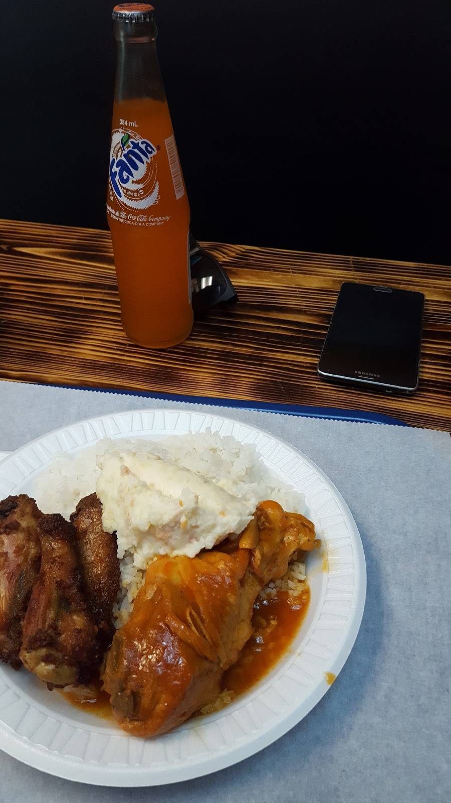 Hempstead Sabor Latino Deli | restaurant | 142 N Franklin St, Hempstead, NY 11550, USA | 5162796803 OR +1 516-279-6803