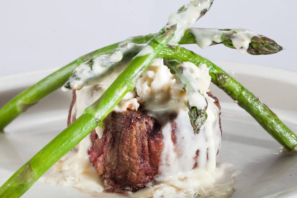 Harry & Izzys | restaurant | 4050 E 82nd St, Indianapolis, IN 46250, USA | 3179158045 OR +1 317-915-8045