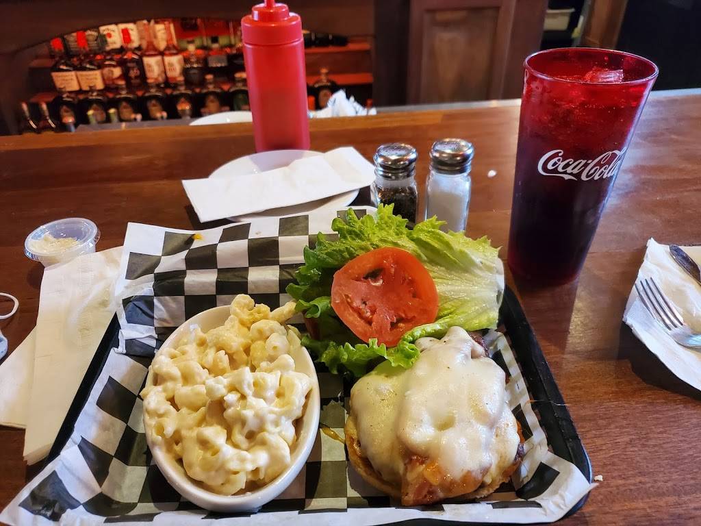 Woodys Roadside Ocean Springs | restaurant | 3008 Bienville Blvd, Ocean Springs, MS 39564, USA | 2282657758 OR +1 228-265-7758