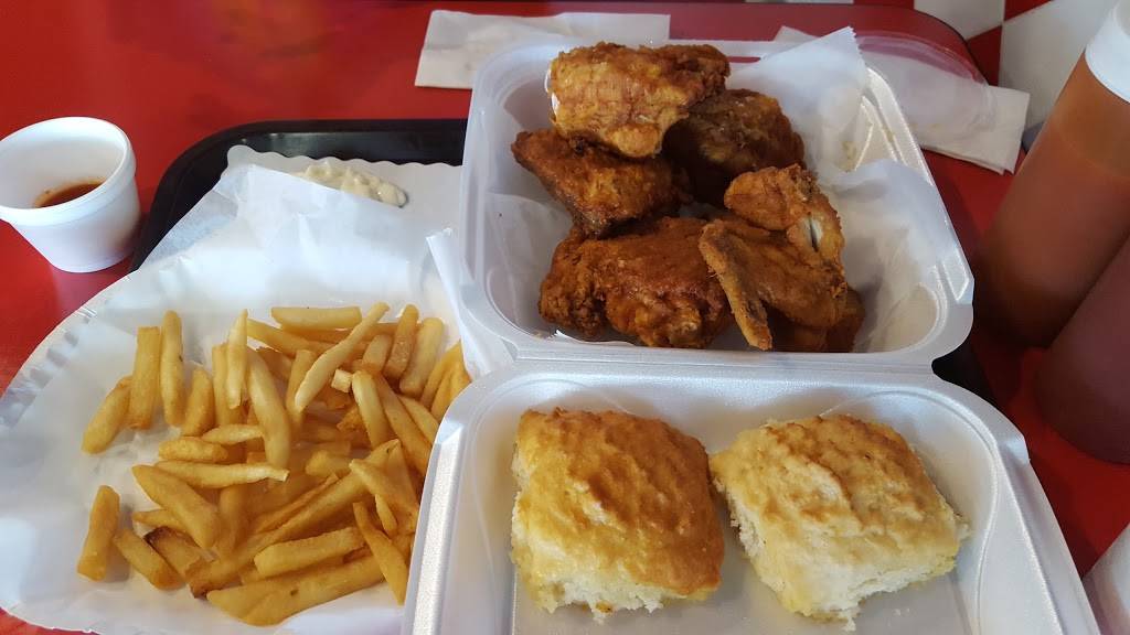 Crown Fried Chicken | meal takeaway | 2022 N Main St, Kissimmee, FL 34744, USA | 4074835897 OR +1 407-483-5897