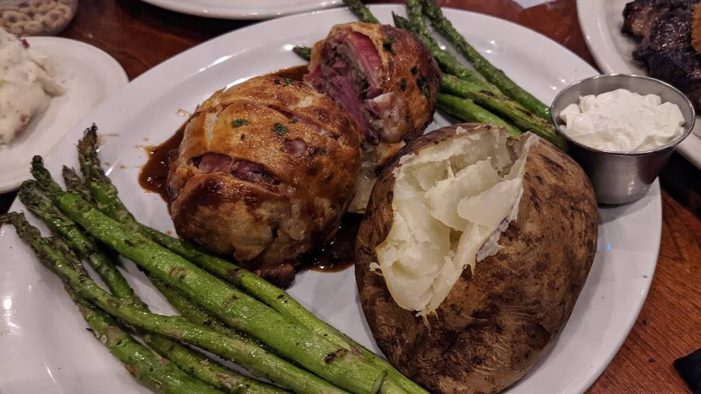 JaKs Grill | restaurant | 3701 NE 45th St, Seattle, WA 98105, USA | 2069858545 OR +1 206-985-8545