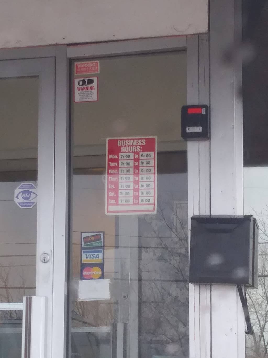 Burkey Family Restaurant | bakery | 670 Shiloh Springs Rd, Dayton, OH 45415, USA | 9372757127 OR +1 937-275-7127