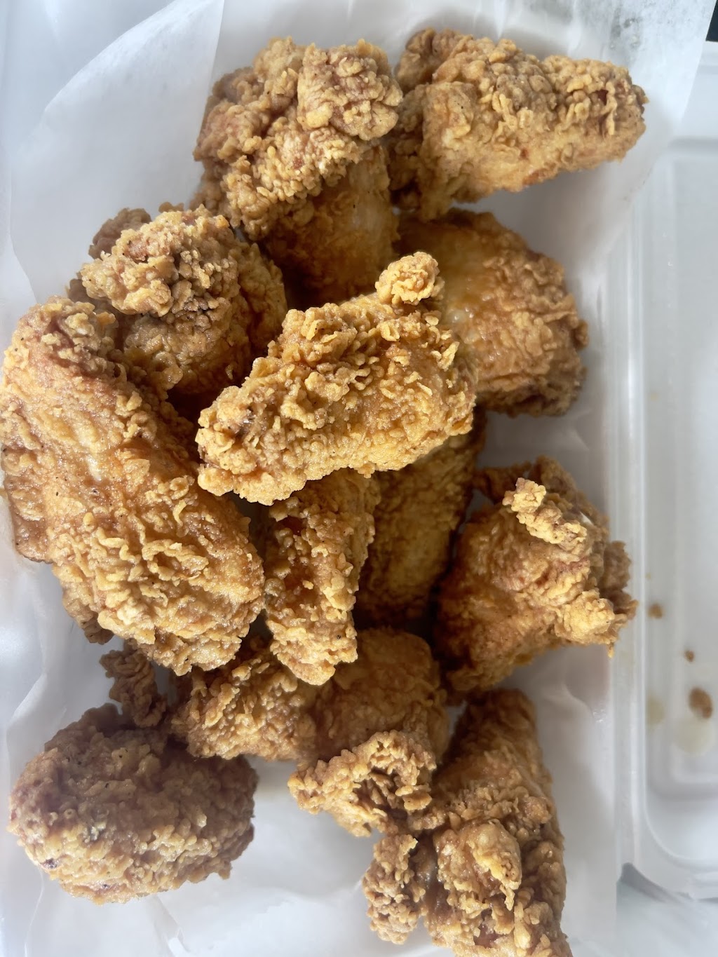 Chicks Wings Express | restaurant | 599 E Main St, Frankfort, KY 40601, USA | 5023521692 OR +1 502-352-1692