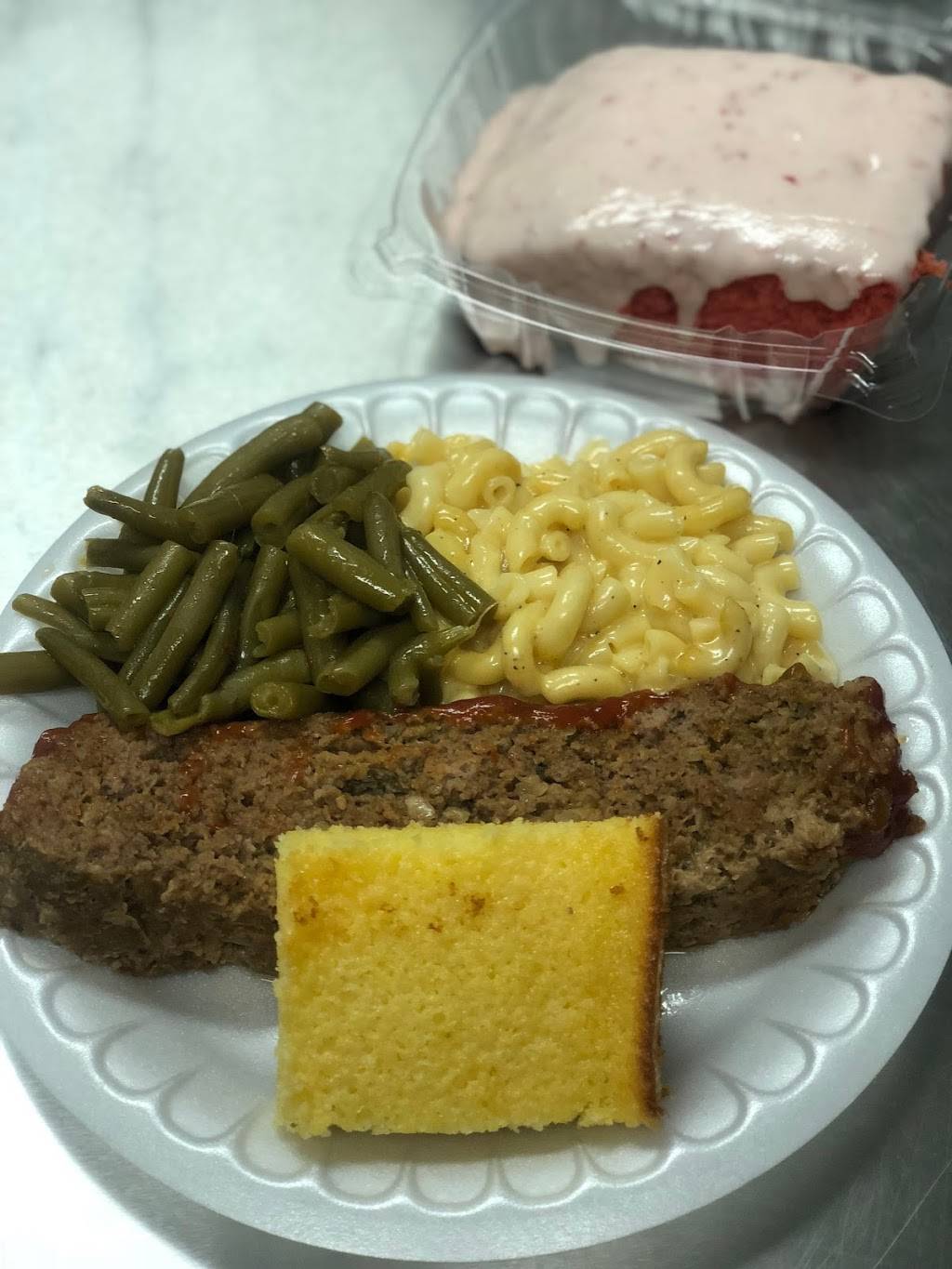 Mamas Kitchen | restaurant | 603 N 26th St, Louisville, KY 40212, USA | 5025655760 OR +1 502-565-5760