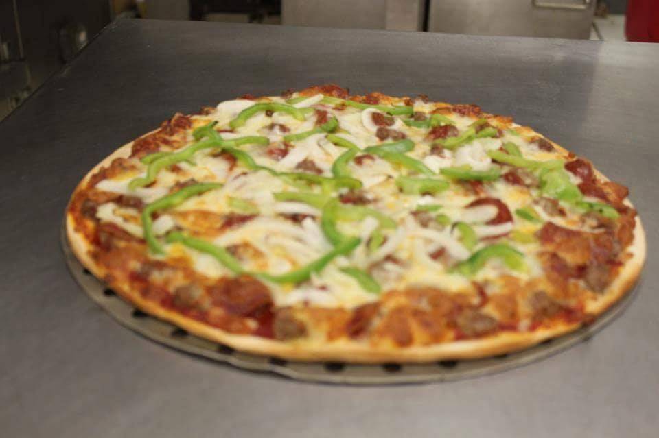 Elicias Pizza | restaurant | 6656 Gravois Ave, St. Louis, MO 63116, USA | 3143516111 OR +1 314-351-6111
