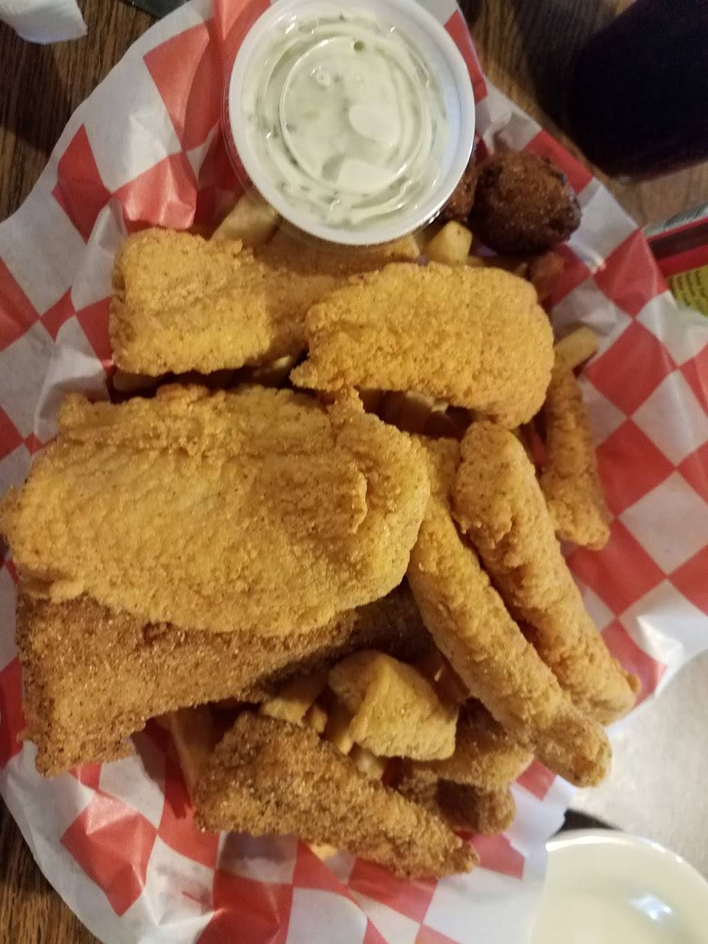 Mrs. Livelys Cajun Konnection | restaurant | 721 E Hundley Dr, Lake Dallas, TX 75065, USA | 9402794299 OR +1 940-279-4299