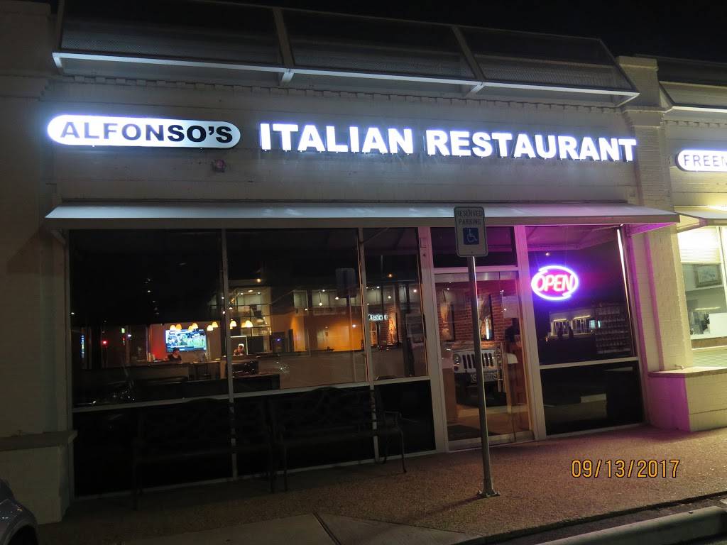 Alfonsos | restaurant | 718 N Buckner Blvd # 222, Dallas, TX 75218, USA | 2143277777 OR +1 214-327-7777