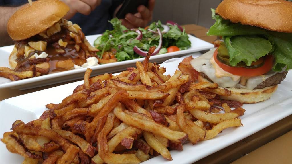 La plank | restaurant | 268 Rue Richelieu, Saint-Jean-sur-Richelieu, QC J3B 6X8, Canada | 5793623332 OR +1 579-362-3332