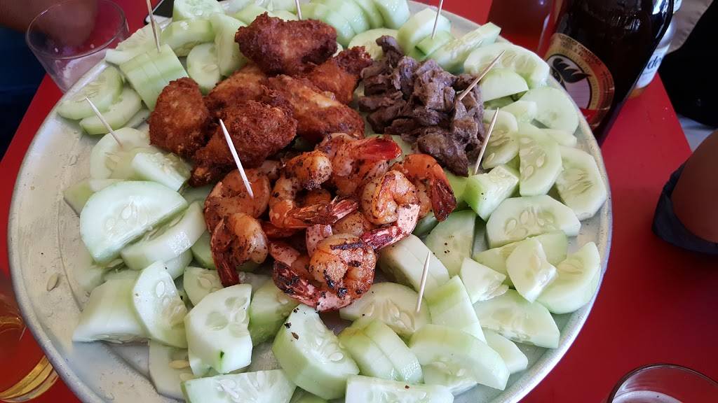 Cecilias Pizza | restaurant | 3515 Mission St, San Francisco, CA 94110, USA | 4158215852 OR +1 415-821-5852