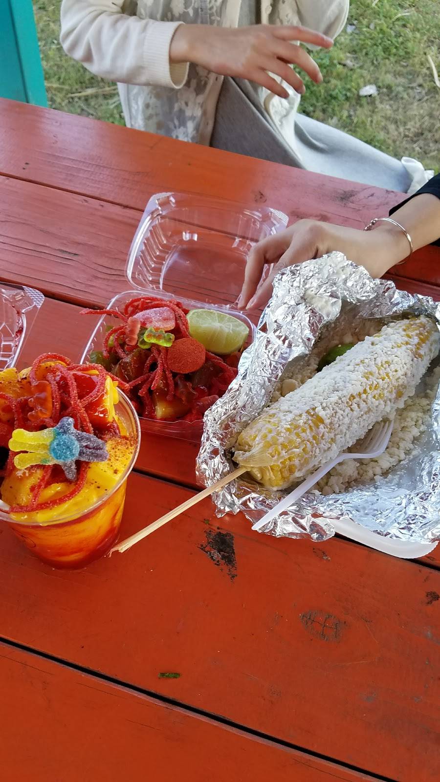 La Casita Refresqueria | restaurant | 975 Sheldon Rd, Channelview, TX 77530, USA | 2818647515 OR +1 281-864-7515