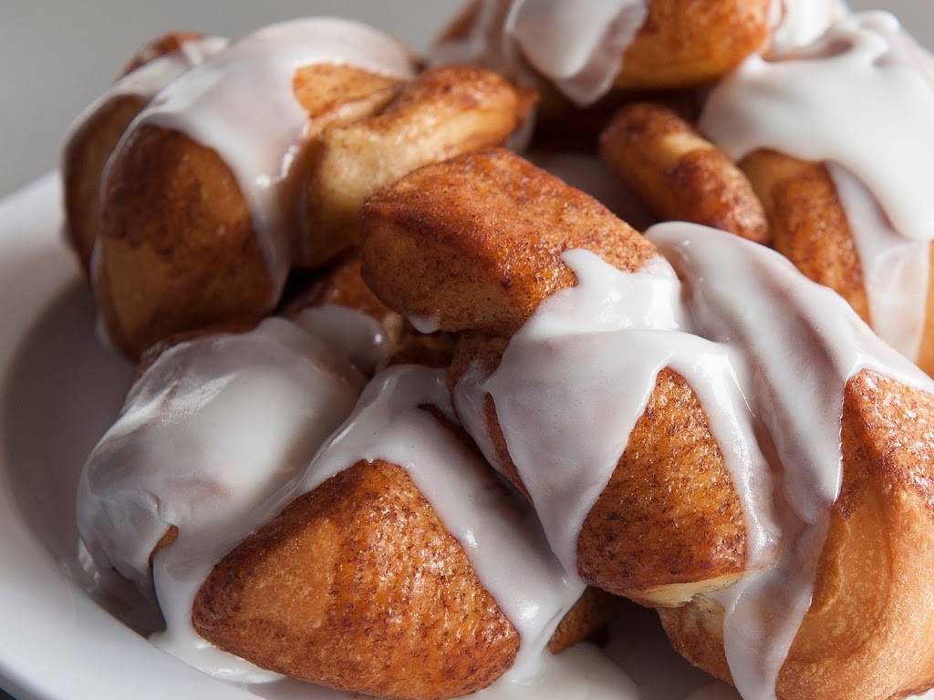 Fresh Brothers - Burbank | restaurant | 4005 W Riverside Dr, Burbank, CA 91505, USA | 8188581800 OR +1 818-858-1800