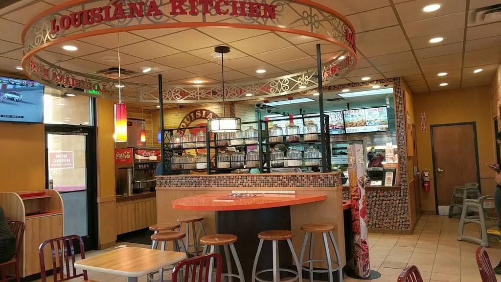Popeyes Louisiana Kitchen | restaurant | 11055 E I25 Frontage Rd, Longmont, CO 80504, USA | 3036822364 OR +1 303-682-2364