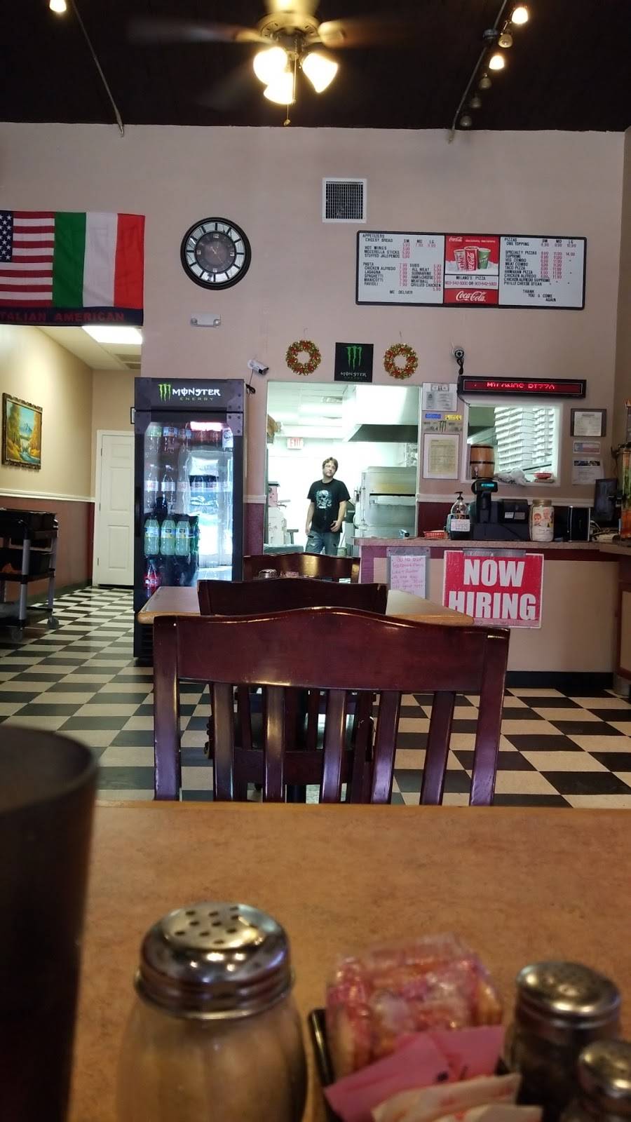 Milanos Pizza Troup Texas | restaurant | 127 W Duval St, Troup, TX 75789, USA | 9038425000 OR +1 903-842-5000