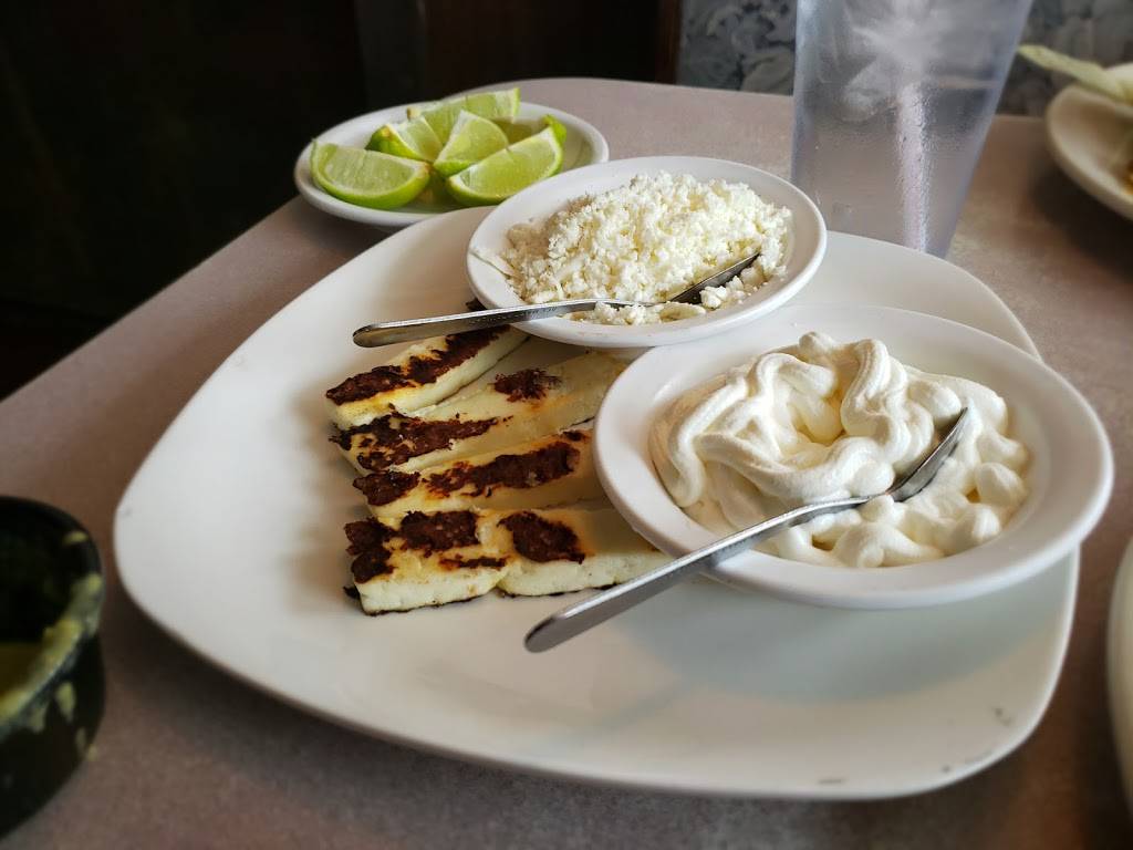 Pueblo Viejo Mexican Restaurant & Taqueria | restaurant | 8408 Katy Fwy, Houston, TX 77024, USA | 7138271565 OR +1 713-827-1565