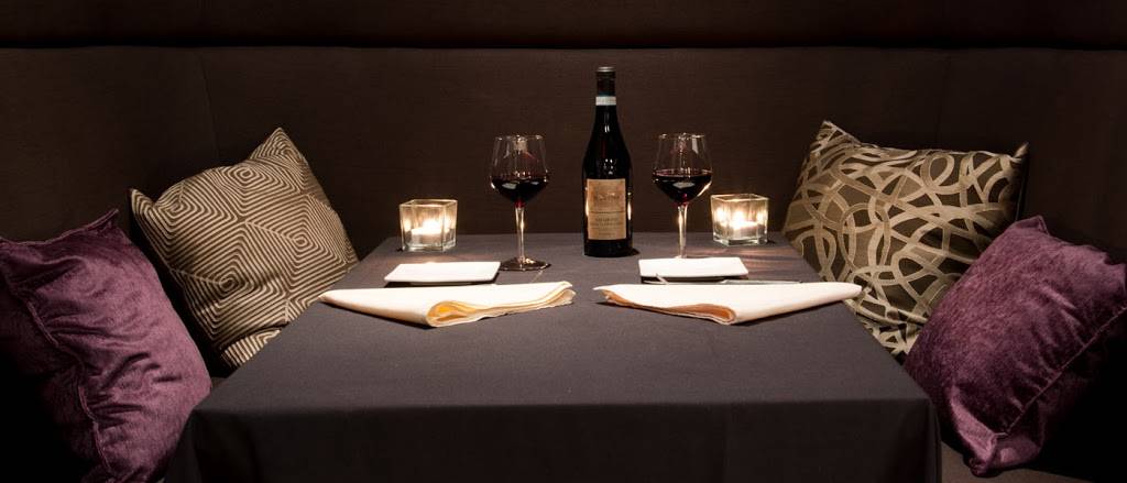 Mondello | night club | 127 Queen St S, Mississauga, ON L5M 1K9, Canada | 9058191727 OR +1 905-819-1727