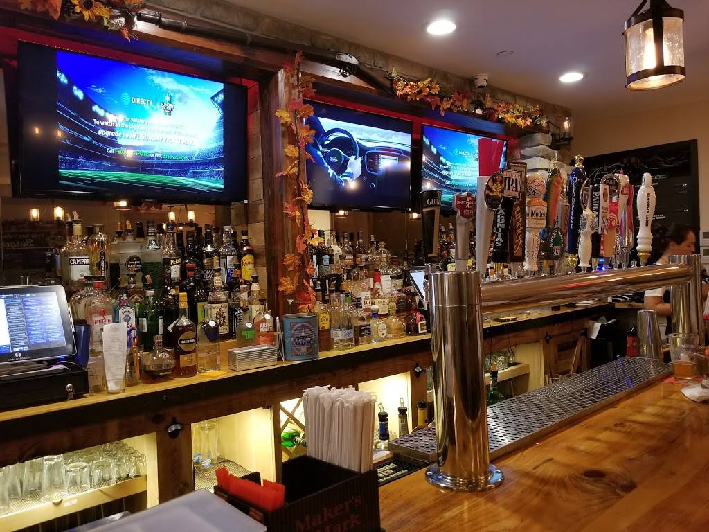 Olde Trading Post | restaurant | 1218 Jericho Turnpike, New Hyde Park, NY 11040, USA | 5164923195 OR +1 516-492-3195