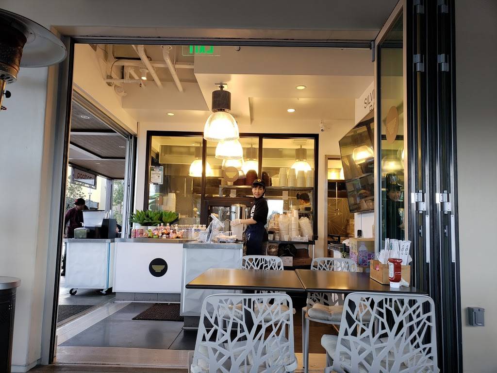 Silverlake Ramen | restaurant | 2 Diamond Blvd #32, Concord, CA 94520, USA | 9253751422 OR +1 925-375-1422