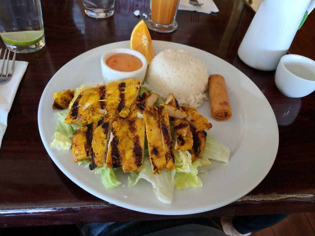 Thai Basil | restaurant | 403 W University Dr #101, Tempe, AZ 85281, USA | 4809689250 OR +1 480-968-9250